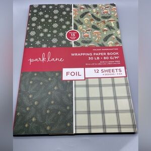 Park Lane Holiday Wrapping Paper Book - Green and Cream